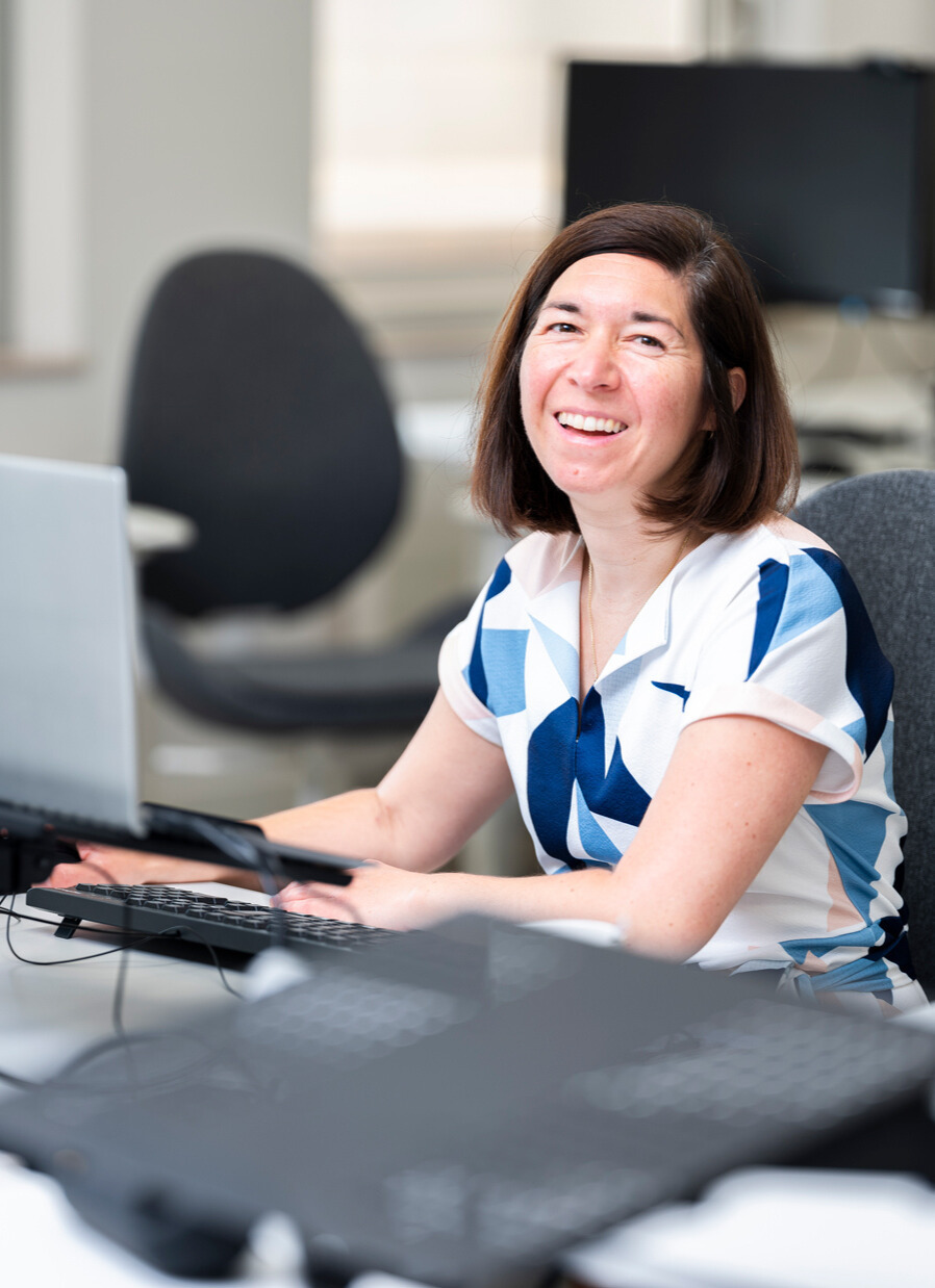 b7fb4e06-8fe4-4ea5-a2cf-c84576b68431